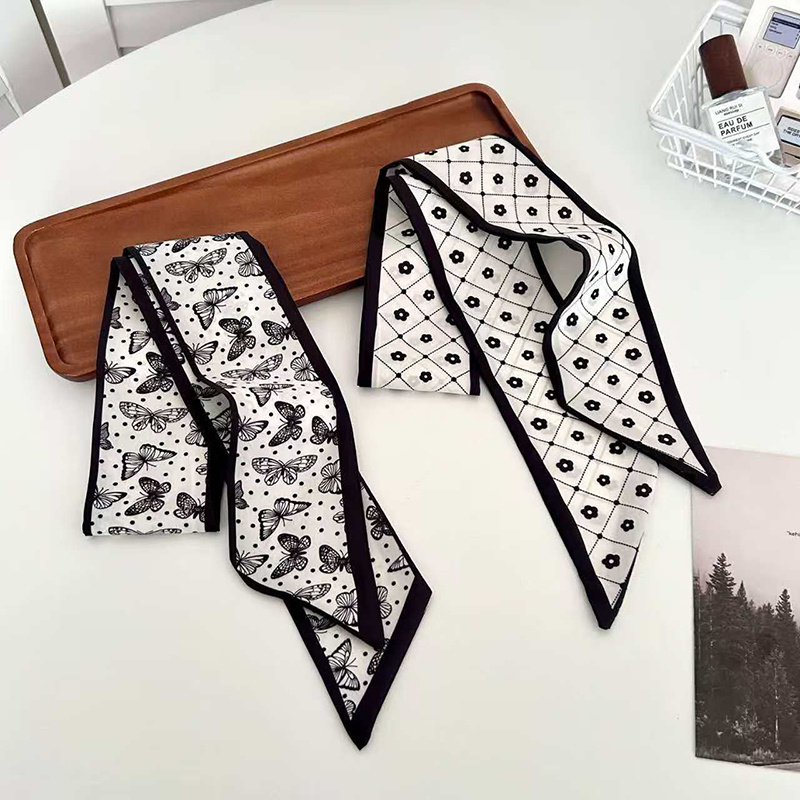 ผ้าพันคอไหมขนาดเล็ก ลายผีเสื้อ - Women Bags Brands บทวิจารณ์และราคา