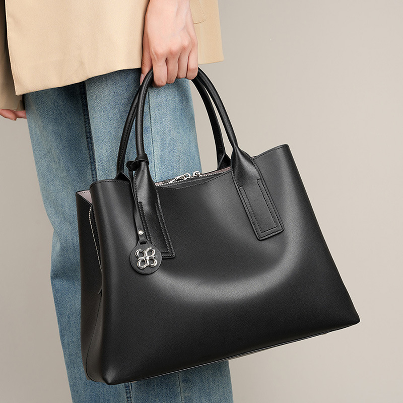 กระเป๋าถือทรงแข็งสำหรับผู้หญิง - Top Handle Structured บทวิจารณ์และราคา