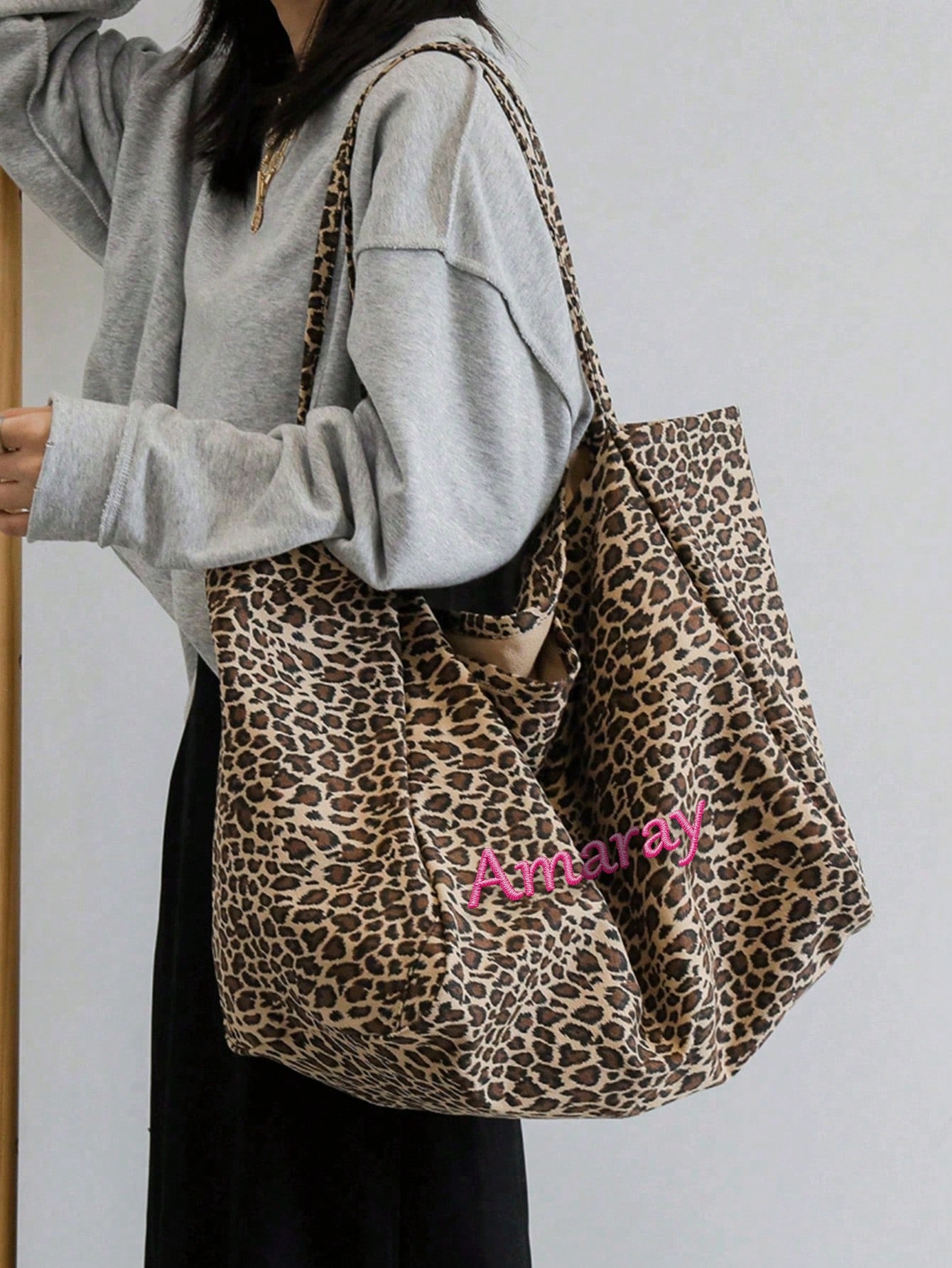 กระเป๋าโท้ทลายเสือดาวแบบกำหนดเ - Women Bags Name บทวิจารณ์และราคา